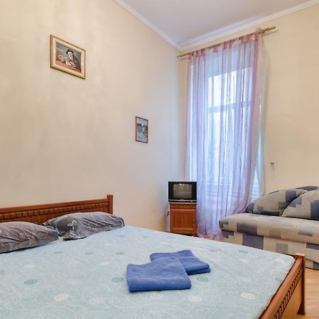 Leogrand Apartments Teodora 3 Lviv Eksteriør billede
