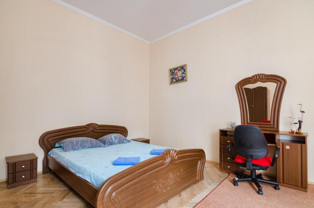 Leogrand Apartments Teodora 3 Lviv Eksteriør billede