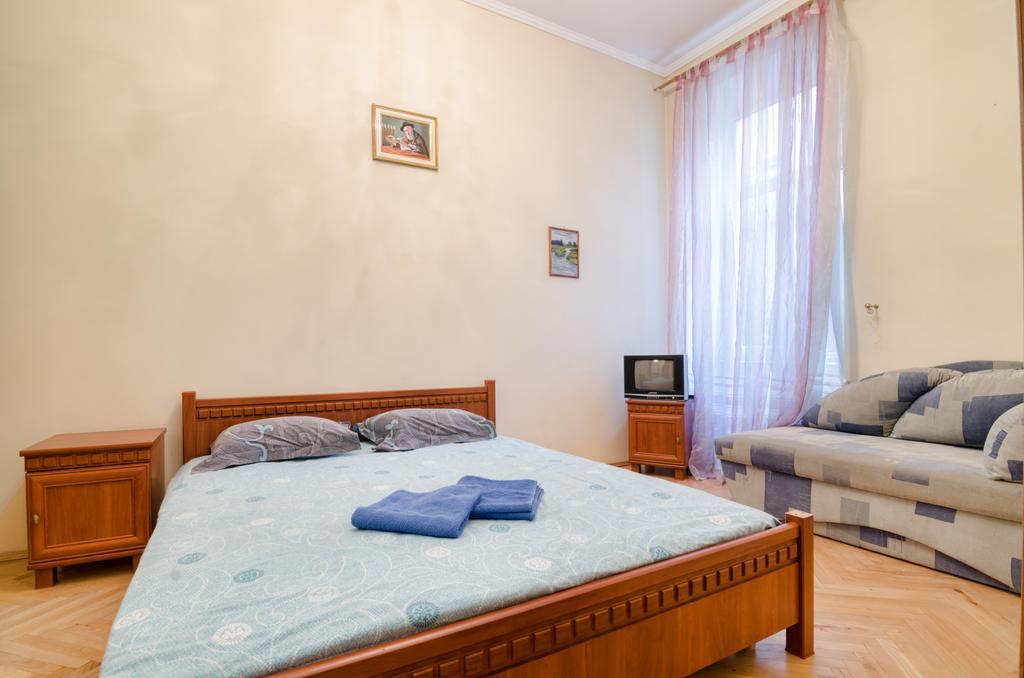 Leogrand Apartments Teodora 3 Lviv Eksteriør billede