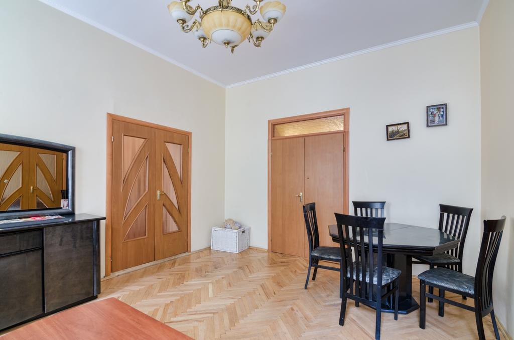 Leogrand Apartments Teodora 3 Lviv Eksteriør billede